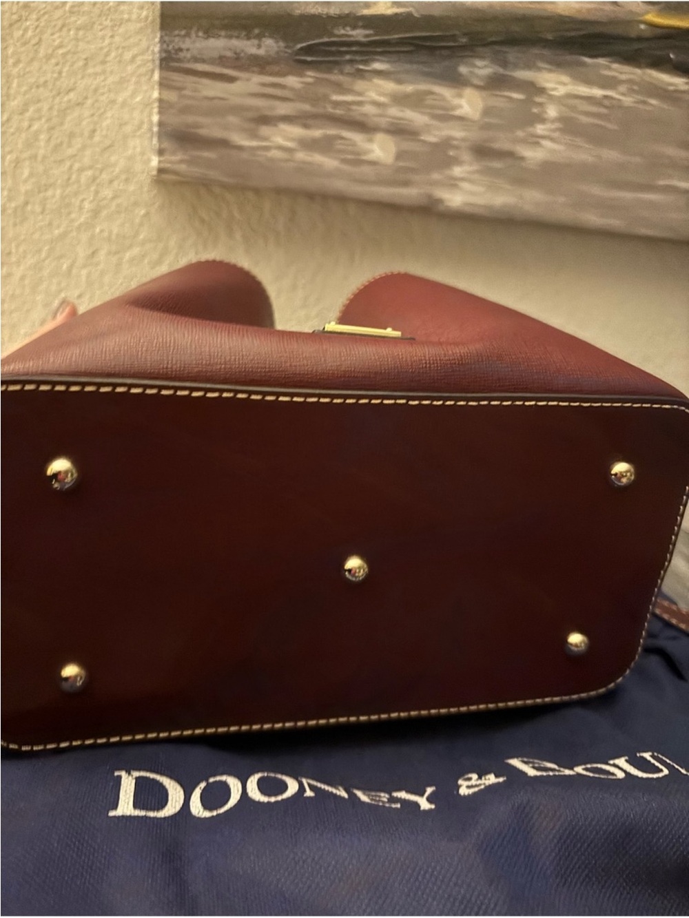 Dooney & Bourke Burgundy Wine Leather Satchel Crossbody Mini Barlow Saffiano EUC - Picture 3 of 6